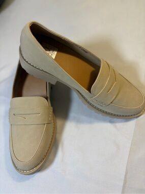 Dolce Vita Beige Penny Loafers - Slip-On Flat Preppy Shoes Size 8 NWOT